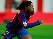 Ronaldinho Kembali ke Barcelona ?