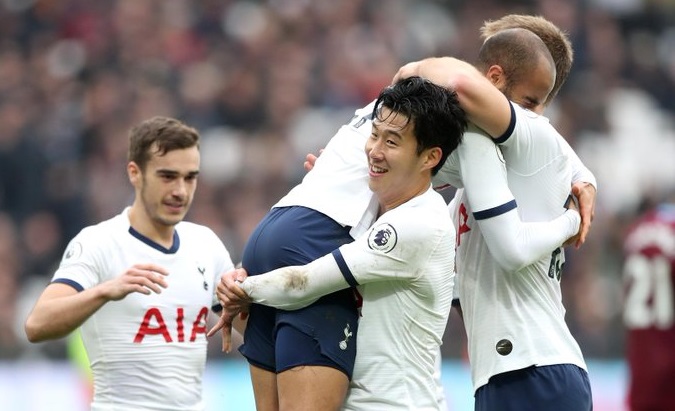 West Ham United 2-3 Tottenham Hotspur, Debut Mourinho Bernilai Tiga Poin