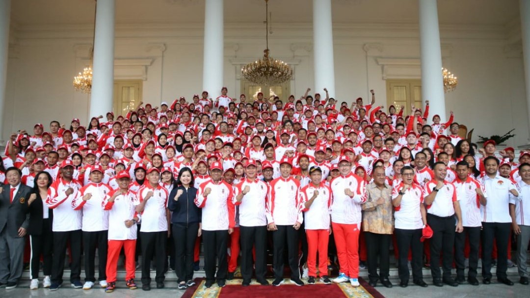 Pelepasan SEA Games 2019 di Tengah Hujan, Presiden Jokowi Usung Target Tinggi
