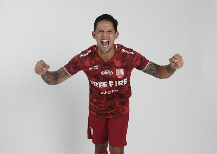 Pelatih Persis Solo Bicara Terkait Peluang Debut Irfan Bachdim