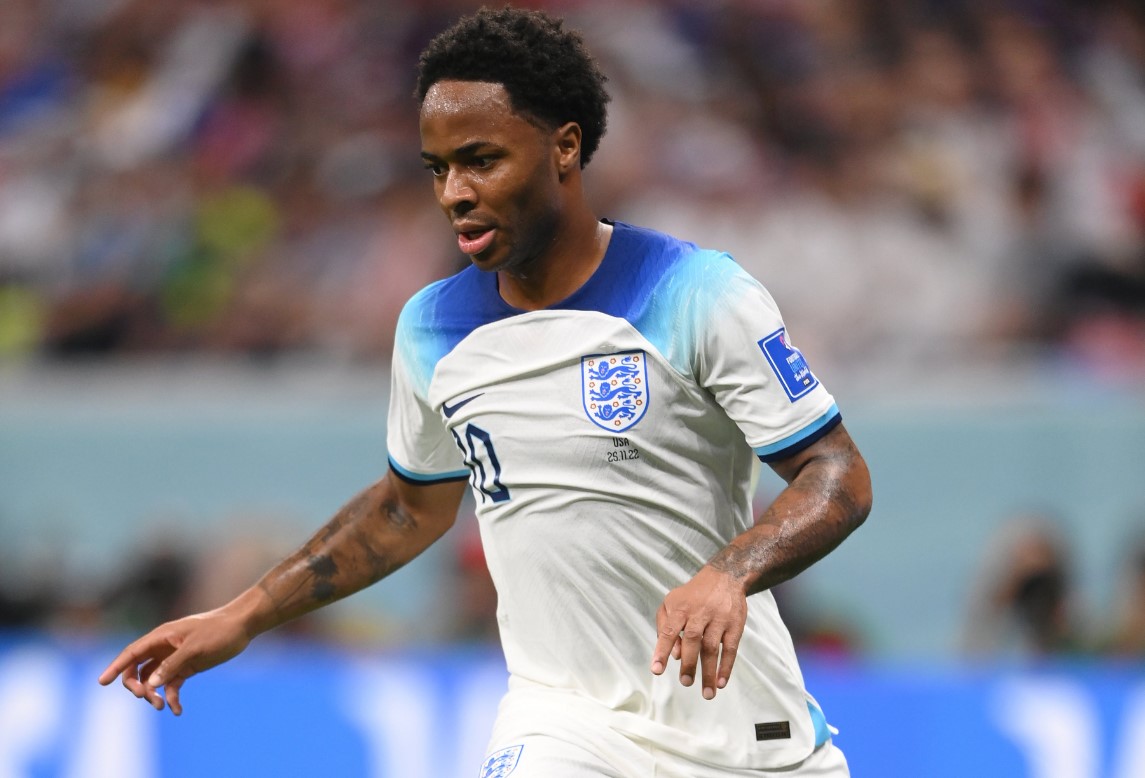 Rumah Dirampok, Raheem Sterling Tinggalkan Timnas Inggris