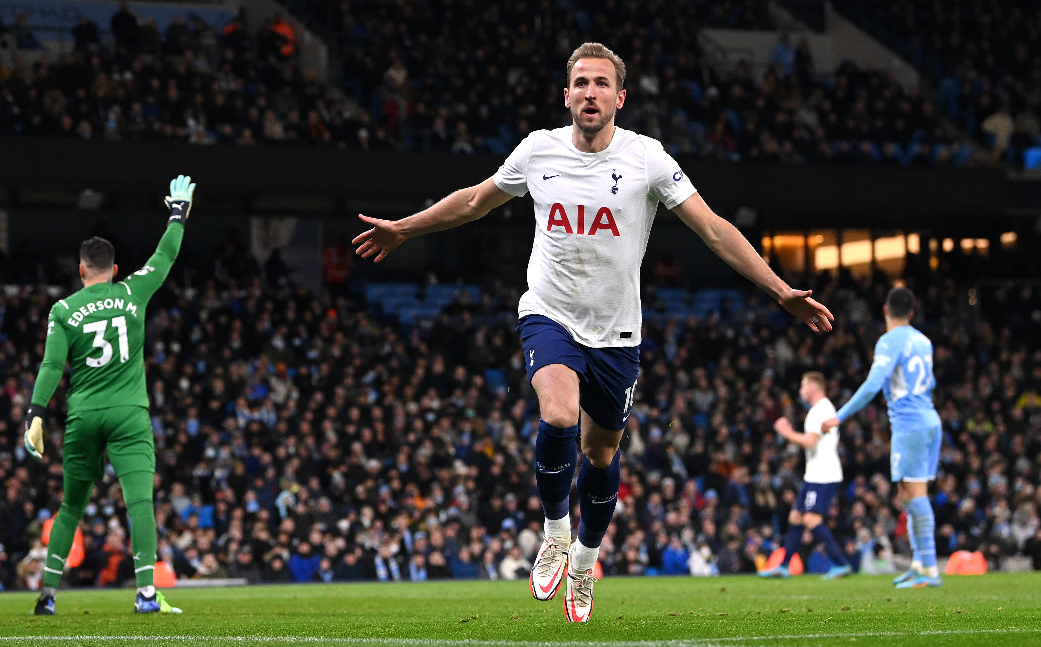 Hasil Pertandingan: Tottenham Bungkam Manchester City, Milan Tertahan, Madrid Menang Telak