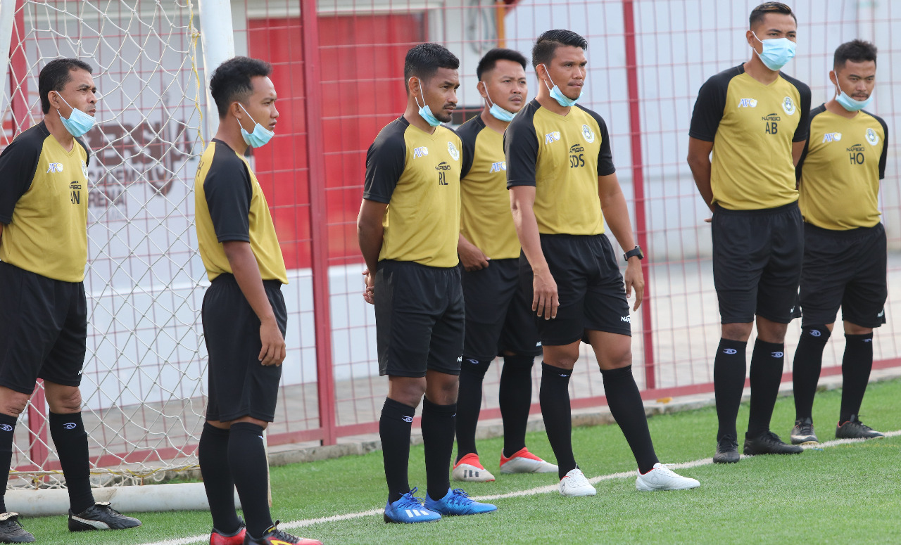Giliran Ramdani Lestaluhu dan Sandi Sute Ambil Lisensi Pelatih C AFC