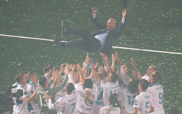 Zinedine Zidane, Pelatih Minim Pengalaman Penjinak Galacticos