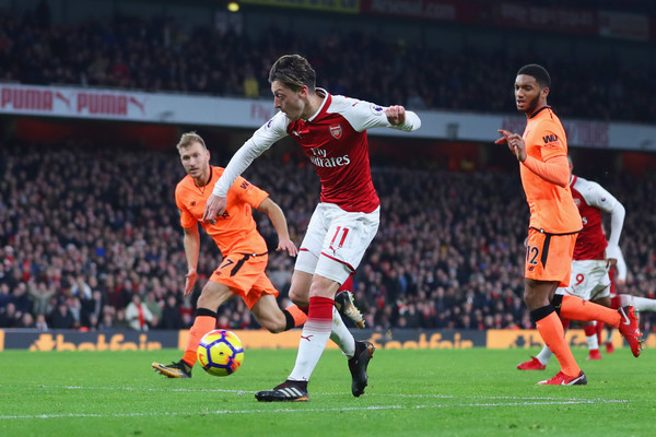 Drama 388 Detik dan Fakta Menarik Lain di Balik Hujan Gol di Emirates