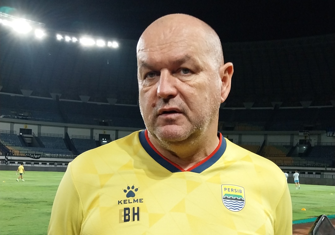 Marc Klok Dituduh Rasis, Bojan Hodak Minta Bhayangkara FC Minta Maaf