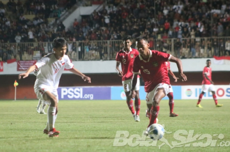 Sempat Tertinggal, Bima Sakti Ungkap Kunci Timnas Indonesia U-16 Comeback atas Vietnam