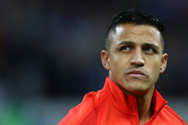 55,000 Fans Chile Inginkan Alexis Sanchez Putus Dari Kekasihnya