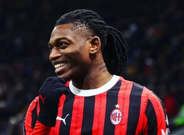 Gagal Manfaatkan Peluang Emas Lawan Juventus, Rafael Leao Dapat Permintaan Khusus dari Allegri