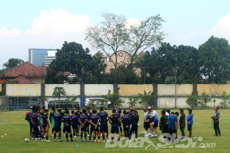Antusias Tampil di GBLA, Persib Tak Terintimidasi Hasil Madura United