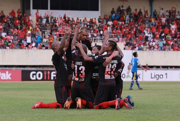 Persipura Jayapura 1-0 Arema FC, Insiden Mengkhawatirkan Mewarnai