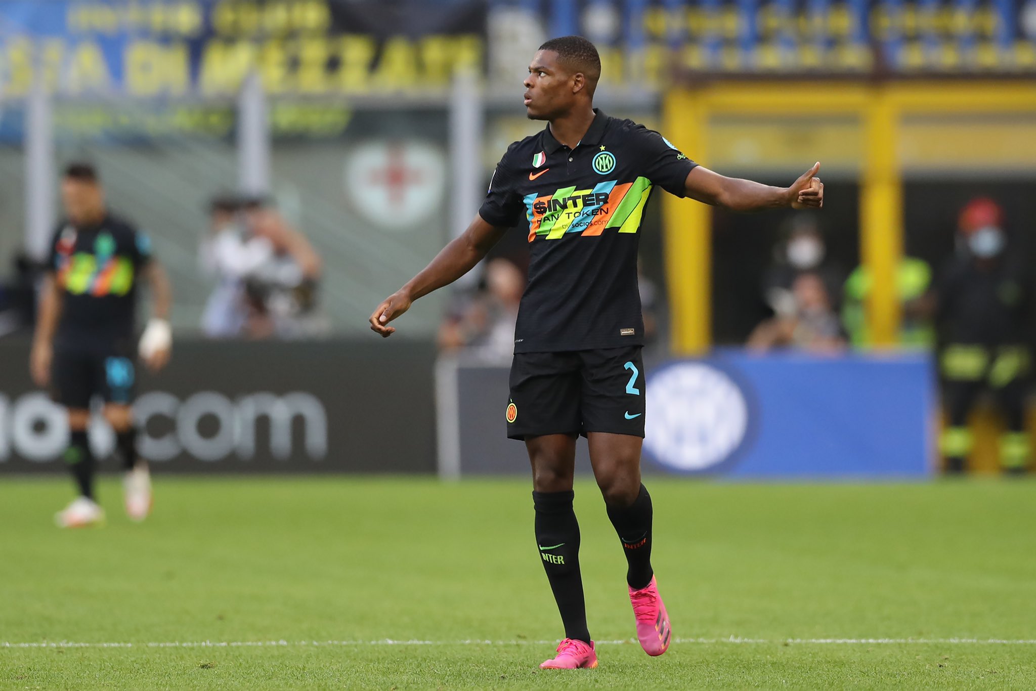 Denzel Dumfries Bikin Inter Cepat Move On dari Achraf Hakimi