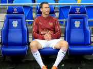 Sering Jadi Penghangat Bangku Cadangan, Lichtsteiner Bicara soal Gantung Sepatu