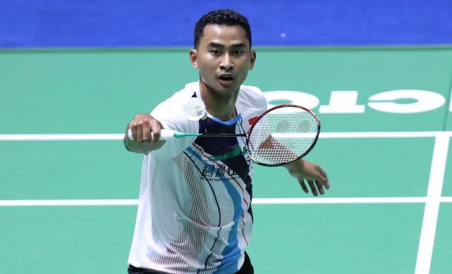Babak Kedua China Open 2019: Tommy Sugiarto Kandas di Tangan Kento Momota 