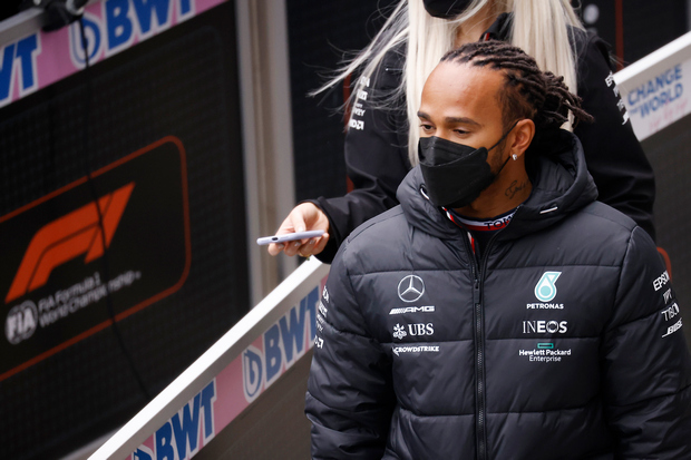 Hamilton dan Verstappen Saling Menebar Api Peperangan