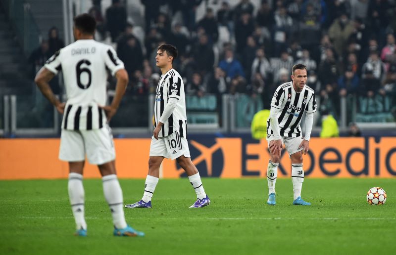 Allegri Terlibat Konflik dengan Empat Bintang Juventus