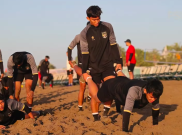 Shin Tae-yong Geber Fisik Pemain Timnas U-20 di Pantai