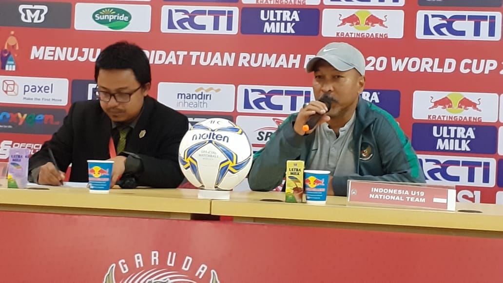 Kalah 2-4 dari Iran, Fakhri Husaini Tetap Puji Penampilan Timnas Indonesia U-19