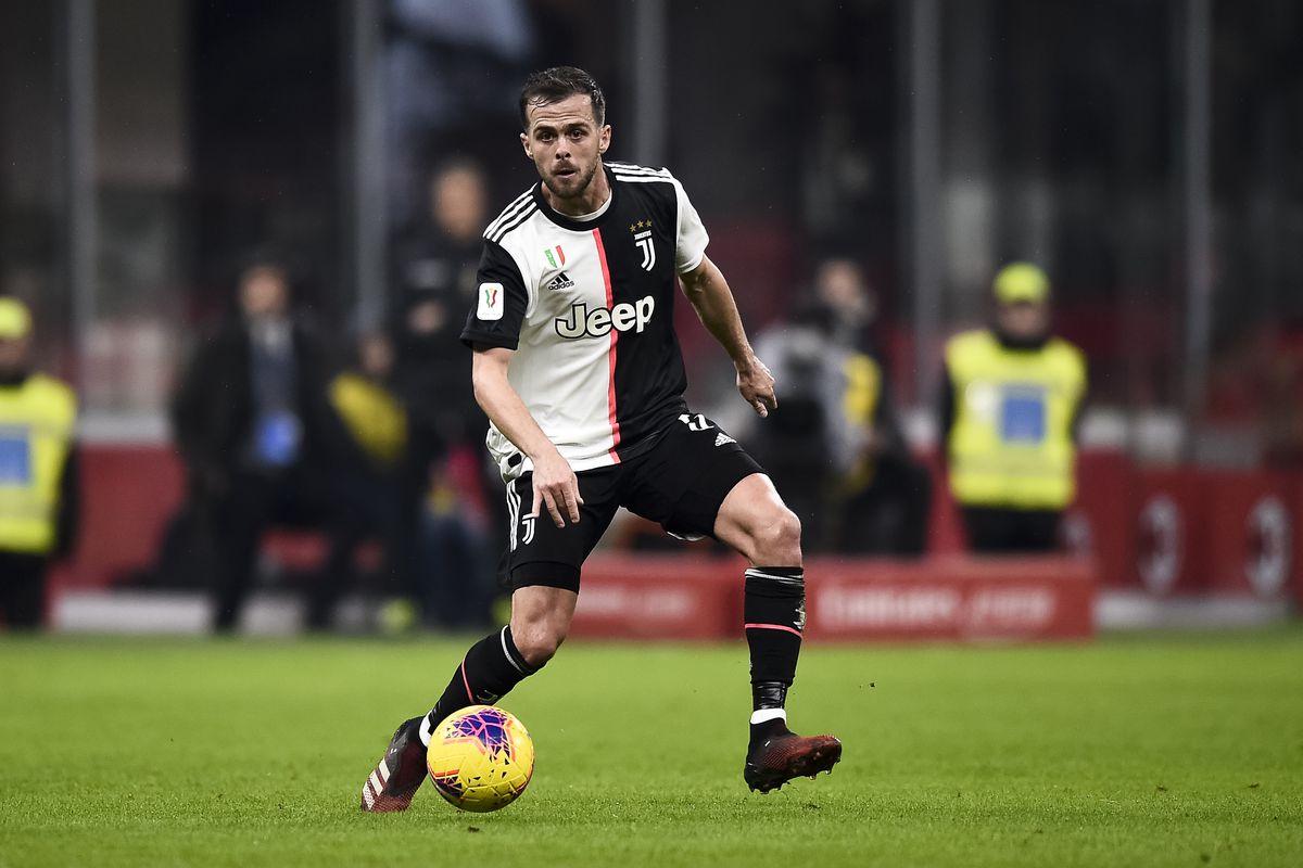 Miralem Pjanic Ditantang Tunjukkan Kualitasnya untuk Bertahan di Juventus
