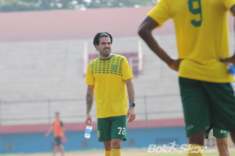 Dampak Pandemi Virus Corona, Gelandang Asing Persebaya Nilai Liverpool Tak Akan Juara Premier League