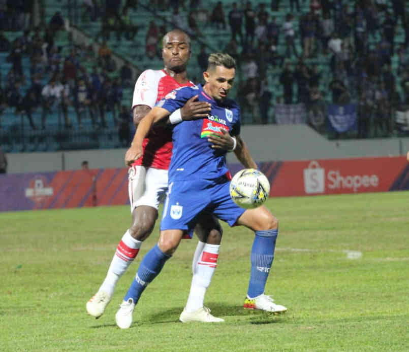 PSIS Semarang Masih Gantung Nasib Silvio Escobar