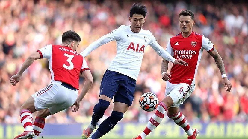 Prediksi dan Statistik Arsenal Vs Tottenham: Pertaruhan Gengsi dan Puncak Klasemen