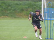 Gabung Latihan Manchester United, Edinson Cavani Siap Tampil di Kandang PSG