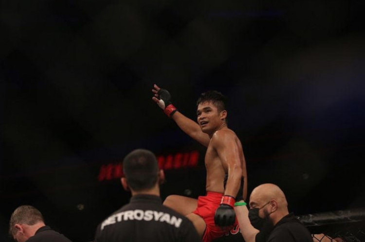 Lanjutkan Tongkat Estafet Jeka Saragih, 4 Petarung Indonesia Berjuang di Road to UFC Season 2