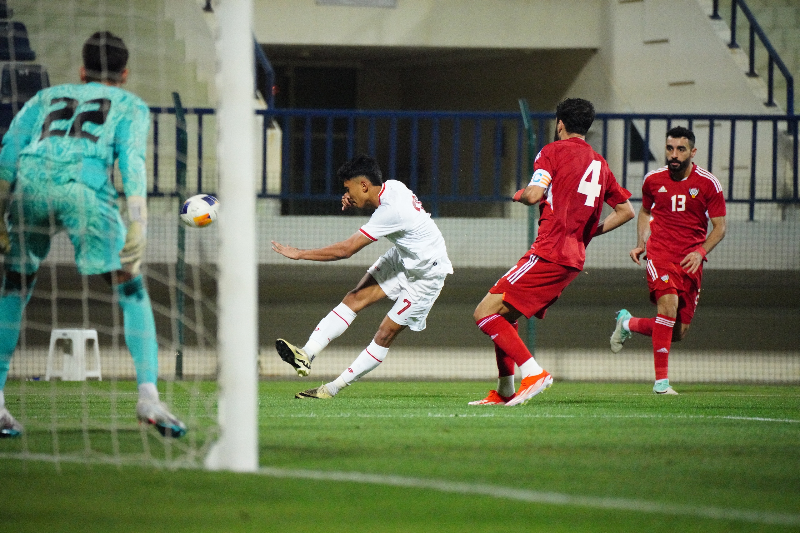 Nova Arianto Geram Starting Eleven Timnas Indonesia U-23 Lawan UEA Bocor di Akun-akun Sosmed Sepak Bola