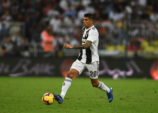 Beda Hasil Bisnis Pertukaran Pemain Juventus dengan Dua Klub Manchester