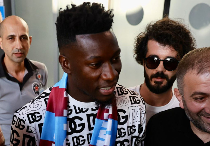 Merasakan Rasa Cinta dari Fans Trabzonspor, Andre Onana Sindir Suporter Manchester United