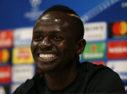 Final Liga Champions: Sadio Mane Borong 300 Jersey Liverpool untuk Warga Desa