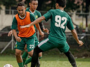 Rekan Setim Kaget dengan Keputusan Abu Rizal Mundur dari Persebaya