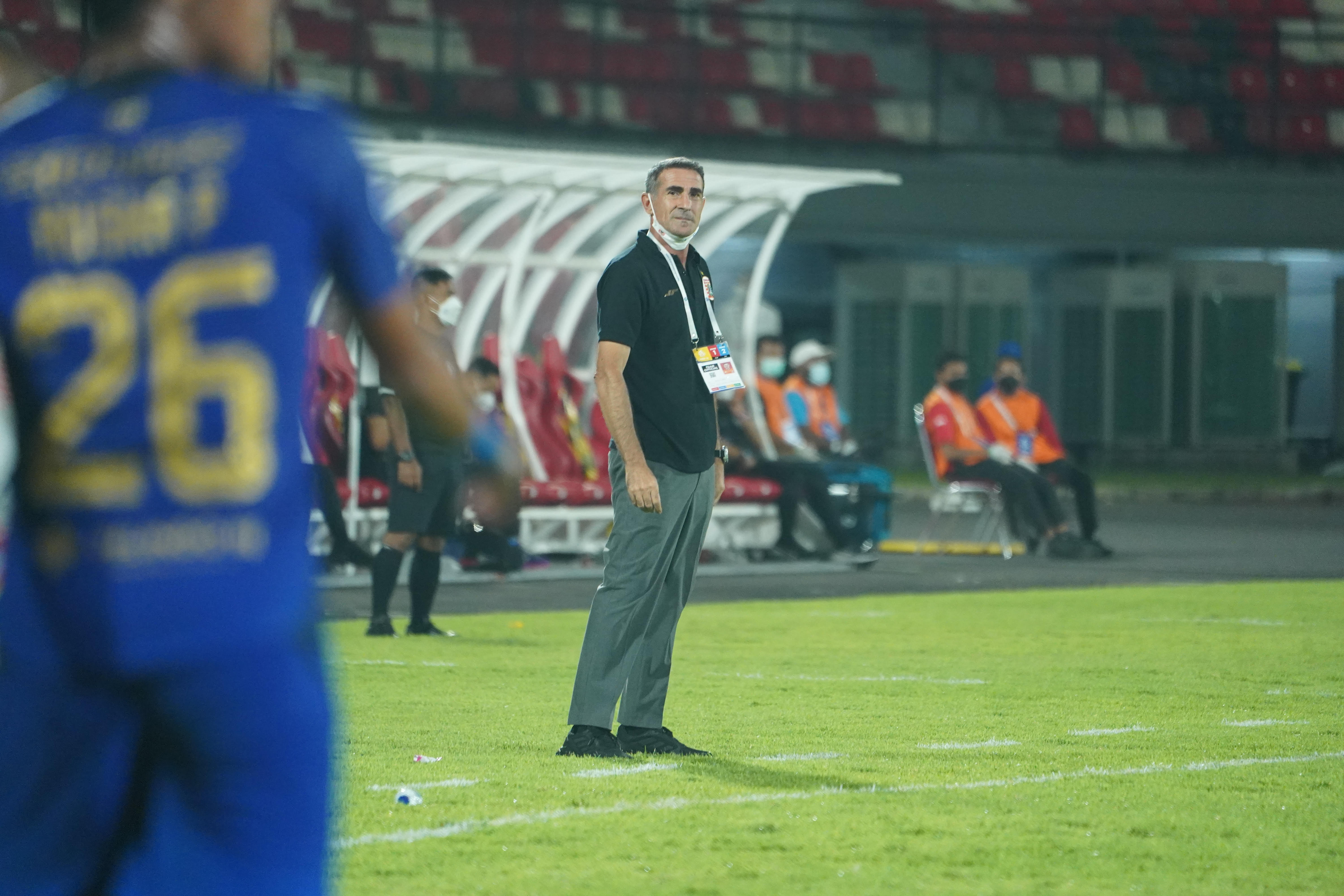 Persija Jakarta Pecat Angelo Alessio