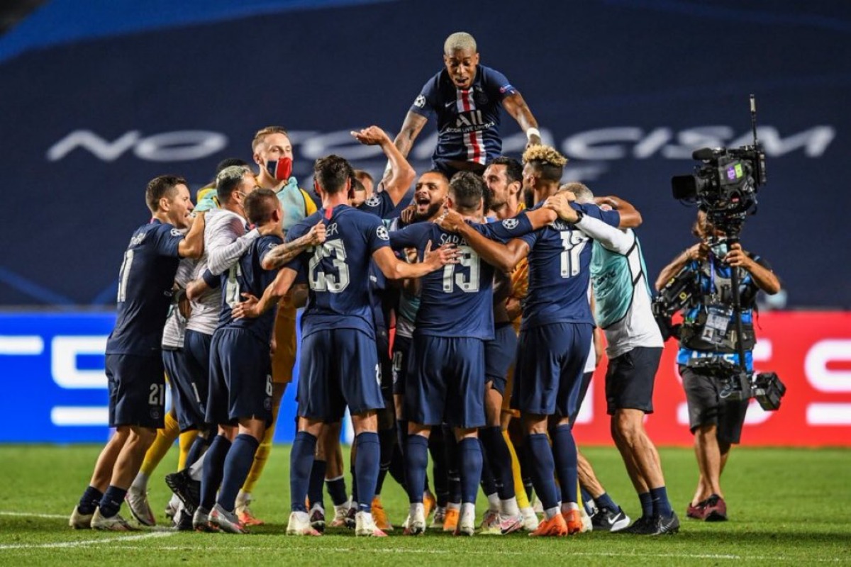 Wayne Rooney Prediksi PSG Jadi Juara Liga Champions Lewat Adu Penalti