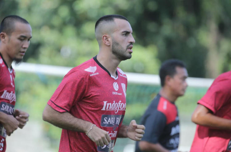 Gelandang Bali United Brwa Nouri Ungkap Kekesalan Terhadap Pelatih Timnas Irak