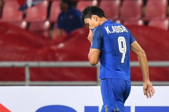 Double Hat-trick, Adisak Kraisorn Berupaya Penuhi Harapan Kontra Timnas Indonesia