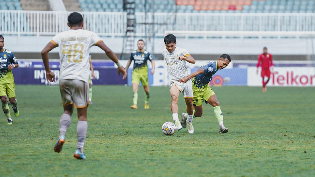 Hasil Liga 1 2022/2023: Persib Menang atas 10 Pemain Dewa United FC