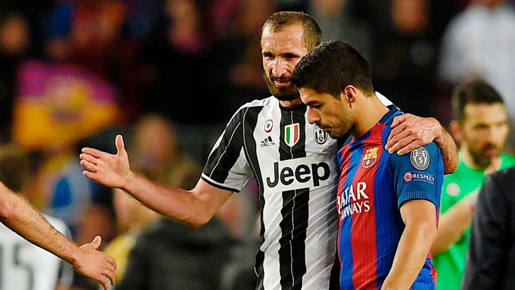 Ingin Gabung Juventus, Luis Suarez Perbaiki Hubungan dengan Giorgio Chiellini
