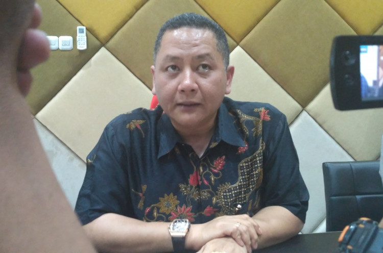 Wakil Wali Kota Surabaya Siap Damaikan Persebaya dan Bonek