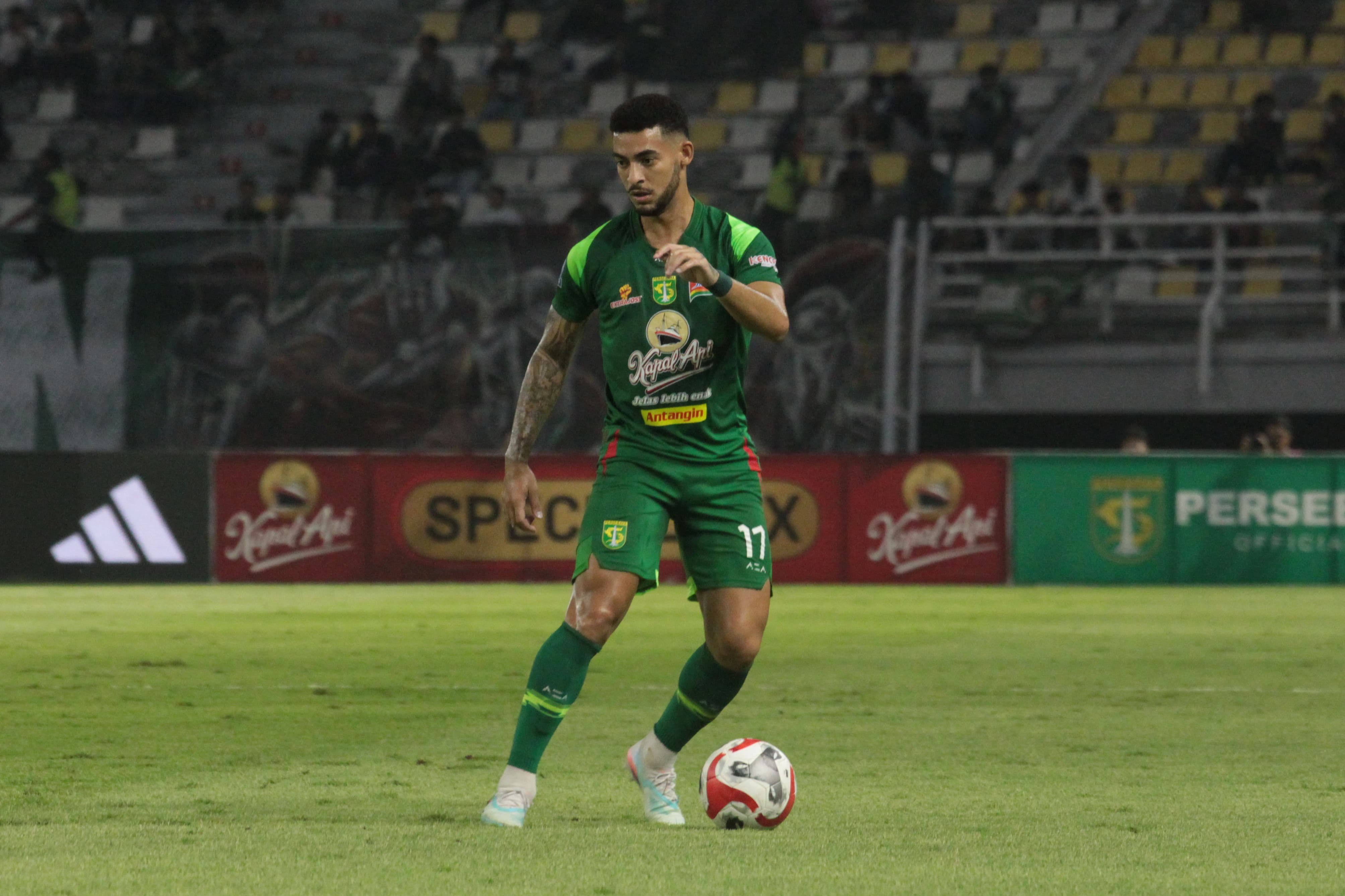 Kabar Bursa Transfer Pemain Asing Persebaya Surabaya