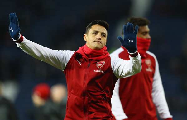 Giggs: Setan Merah Beruntung Jika Sukses Gaet Sanchez