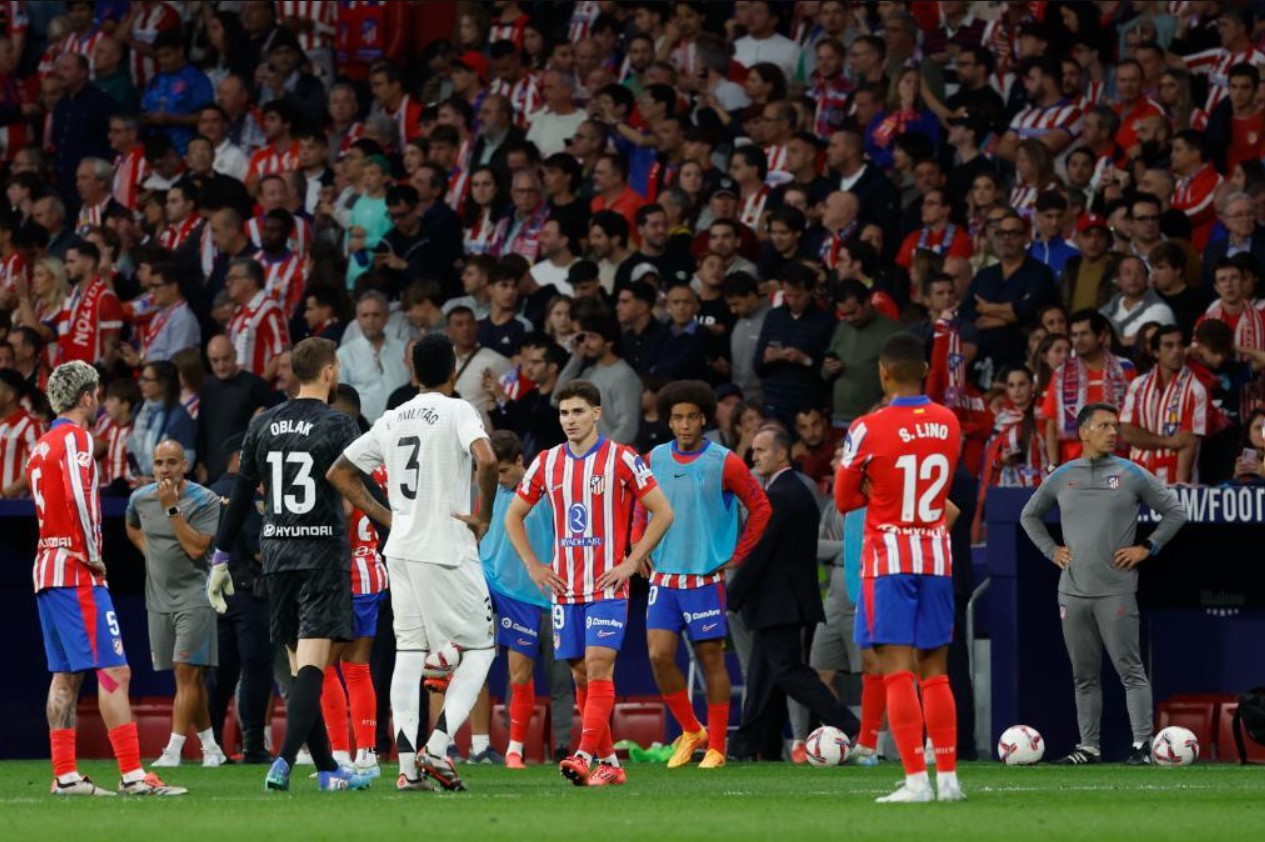 Atletico Madrid Dijatuhi Hukuman Buntut Insiden Pelemparan 