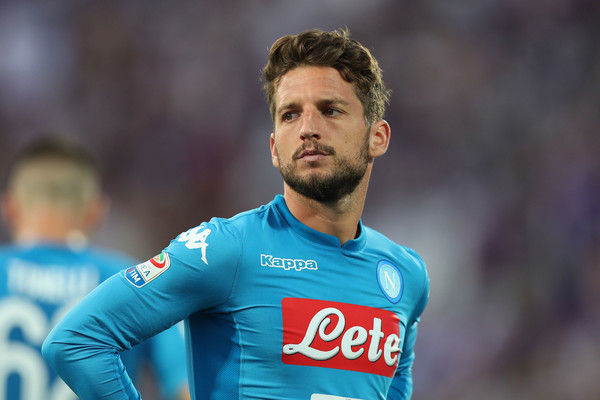 Manchester United dan Arsenal Rebutan Penggawa Napoli