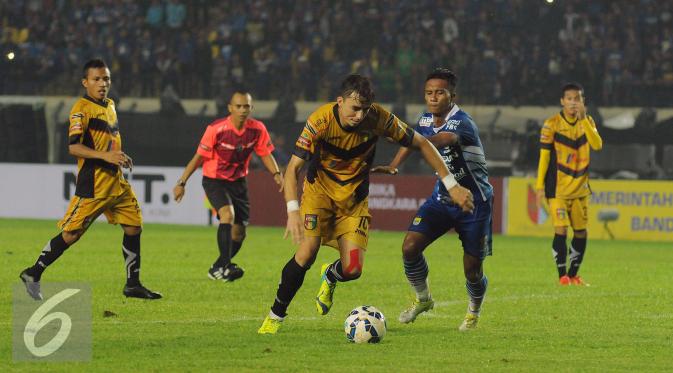 Mitra Kukar Sumbang 3 Pemain, Riedl Berterima Kasih