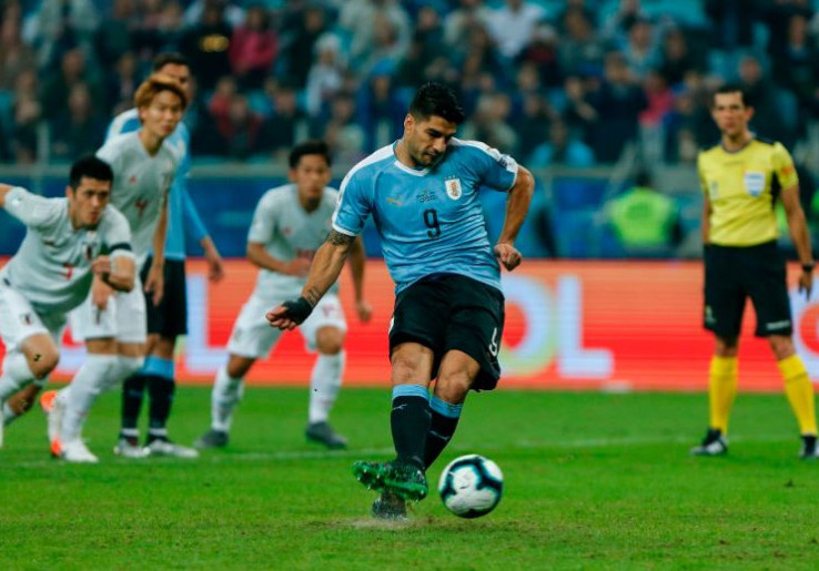 Bobol Gawang Jepang, Luis Suarez Ukir Rekor Sepanjang Masa Uruguay