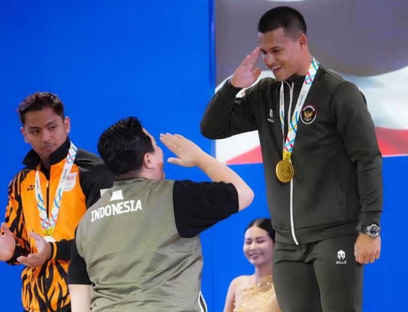SEA Games 2025: Rizki Juniansyah Gunakan Emas dan Dua Rekor Dunia sebagai Batu Loncatan ke Olimpiade LA 2028