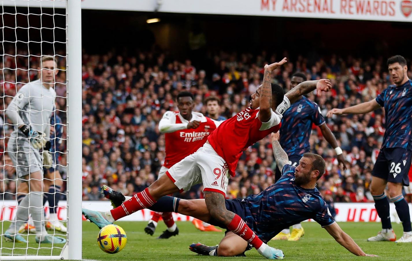 Prediksi dan Statistik Nottingham Vs Arsenal: Menanti Respons The Gunners