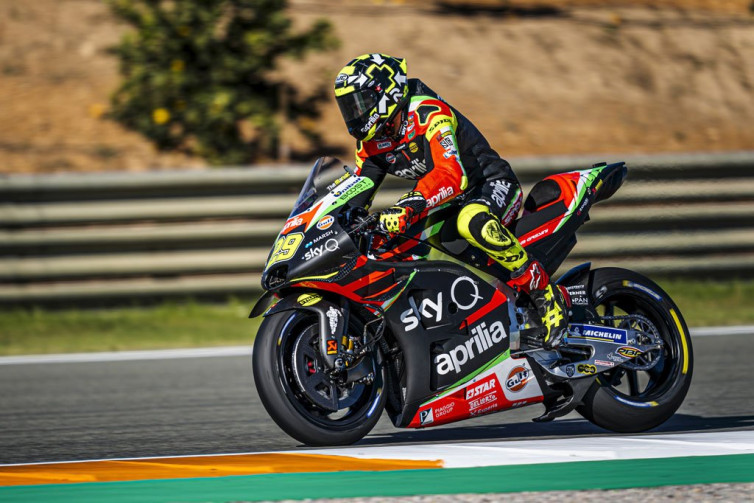 Sekarang atau Tiga Tahun Lagi, Iannone Simpan Mimpi Beraksi di MotoGP