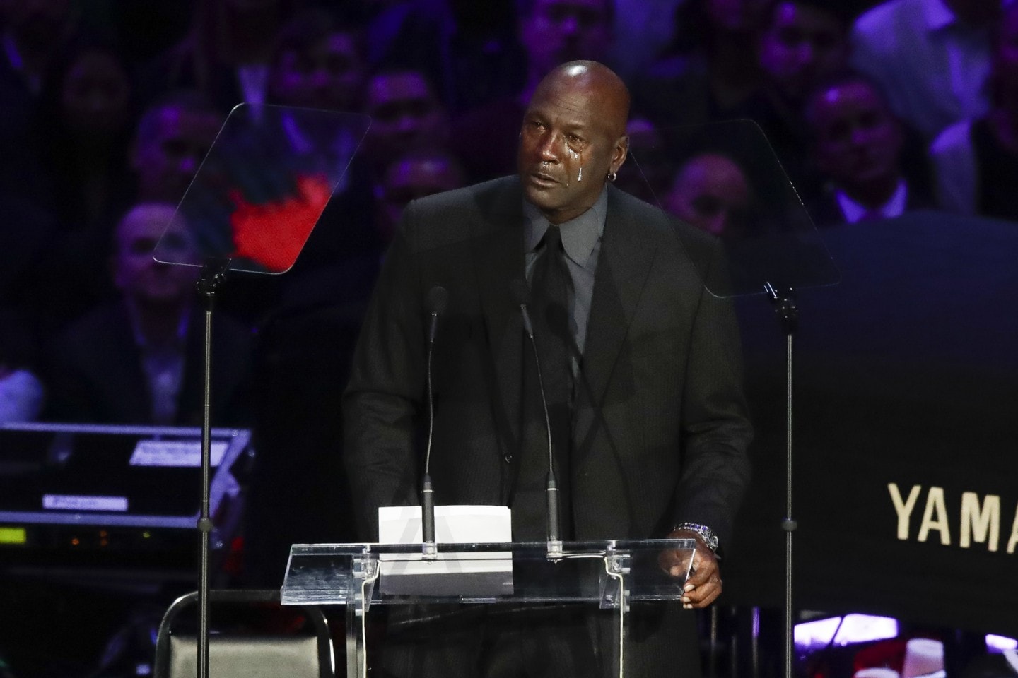 Tetes Air Mata Michael Jordan untuk Kobe Bryant